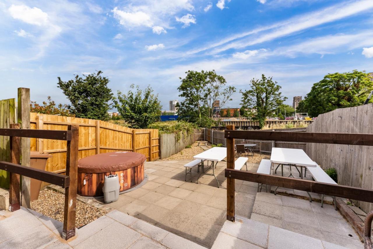 Rooms In City Centre House With Kitchen, Lounge, Garden Ίπσουιτς Εξωτερικό φωτογραφία