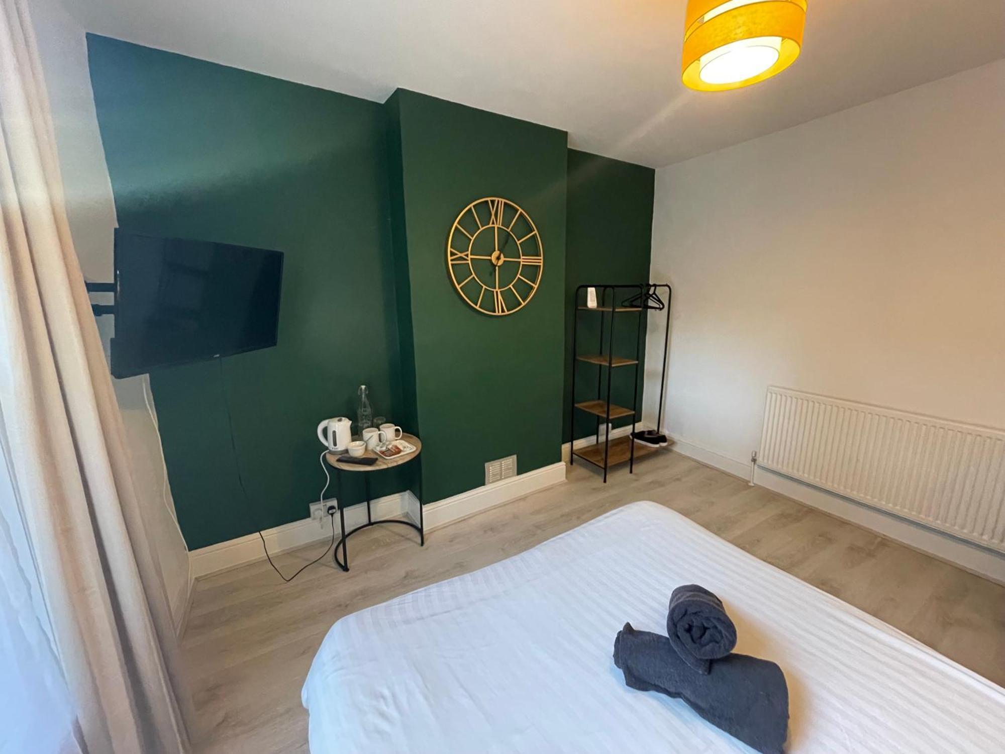 Rooms In City Centre House With Kitchen, Lounge, Garden Ίπσουιτς Εξωτερικό φωτογραφία